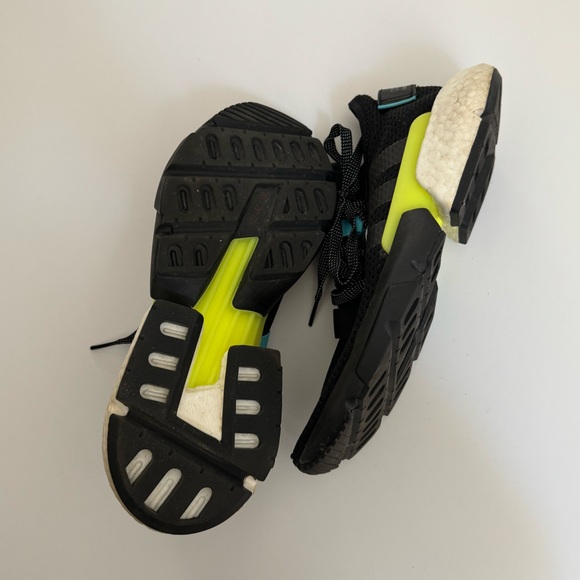 Adidas shoes - Picture 5 of 5